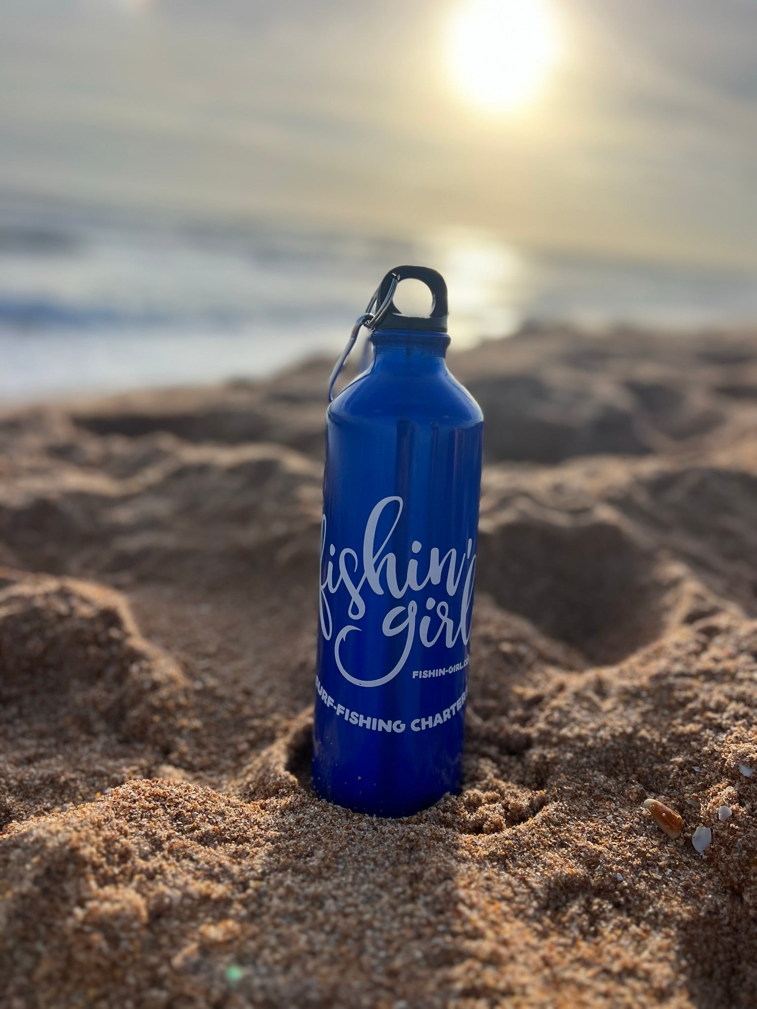 Lightweight 25 oz Water Bottle - Ocean Blue – Fishin' Girl